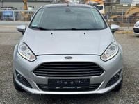 Gebraucht Ford Fiesta Titanium 101 PS (74 kW) 2016 Grau Kleinwagen