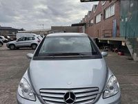 Gebraucht Mercedes E200 193 PS (141 kW) 2006 Kombi