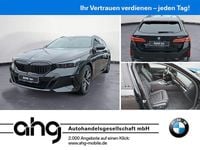 Gebraucht BMW 540 Comfort Edition 303 PS (222 kW) 2026 Schwarz Kombi
