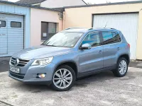 Gebraucht VW Tiguan 140 PS (102 kW) 2009 Silber SUV