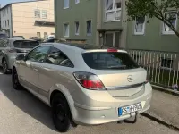 Gebraucht Opel Astra GTC 140 PS (102 kW) 2006 Beige Kleinwagen
