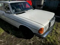 Gebraucht Mercedes 240 72 PS (52 kW) 1979 Weiß Kombi