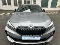 Gebraucht BMW 120 M Sport 187 PS (137 kW) 2022 Grau Kleinwagen