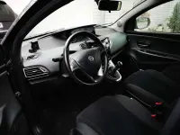 Gebraucht Lancia Ypsilon Gold 69 PS (50 kW) 2013 Schwarz Kleinwagen
