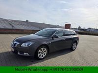 Gebraucht Opel Insignia Innovation 160 PS (117 kW) 2012 Grau Kombi