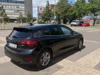 Gebraucht Ford Focus Titanium 125 PS (91 kW) 2023 Schwarz Limousine