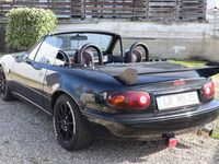 Second-hand Mazda MX5 90 CP (66 kW) 1998 Negru Cabrio