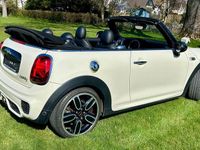 Gebraucht Mini John Cooper Works Chili 192 PS (141 kW) 2017 Weiß Kleinwagen