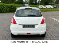 Gebraucht Suzuki Swift Basic 94 PS (69 kW) 2014 Weiß Kleinwagen