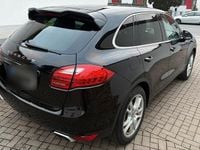 Gebraucht Porsche Cayenne 245 PS (180 kW) 2012 Schwarz SUV