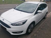 Gebraucht Ford Focus Trend 120 PS (88 kW) 2017 Weiß Kombi