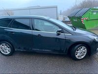 Gebraucht Ford Focus 125 PS (91 kW) 2012 Schwarz Limousine
