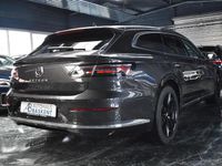 Gebraucht VW Arteon Elegance 150 PS (110 kW) 2023 Grau Limousine