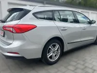 Używany Ford Focus Cool & Connect 120 KM (88 kW) 2020 Szary Kombi