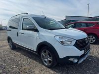 Gebraucht Dacia Dokker Stepway 95 PS (69 kW) 2019 Weiß Van / Kleinbus