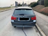 Gebraucht BMW 316 122 PS (89 kW) 2009 Grau Kombi