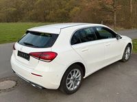 Gebraucht Mercedes A200 163 PS (119 kW) 2019 Weiß Limousine