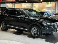Gebraucht VW Touareg Elegance 286 PS (210 kW) 2023 Schwarz SUV