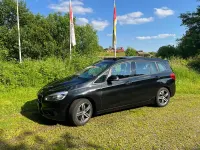 Gebraucht BMW 220 Gran Tourer Luxury Line 190 PS (139 kW) 2015 Schwarz Van / Kleinbus