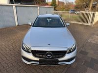 Gebraucht Mercedes E200 160 PS (117 kW) 2020 Silber Limousine