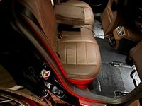 Second-hand Mercedes E220 197 CP (144 kW) 2022 Negru Berlinǎ