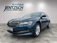 Gebraucht Skoda Superb Style 200 PS (147 kW) 2022 Blau Kombi