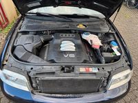 Second-hand Audi A4 164 CP (120 kW) 2000 Albastru Berlinǎ