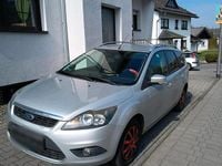 Gebraucht Ford Focus 101 PS (74 kW) 2010 Silber Kombi