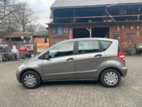 Gebraucht Mercedes A180 116 PS (85 kW) 2005 Beige Kleinwagen