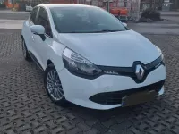 Używany Renault Clio IV Initiale Paris 73 KM (53 kW) 2014 Biały Hatchback