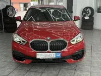 Gebraucht BMW 120 Sport Line 178 PS (130 kW) 2022 Melbournerot metallic Limousine