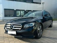 Gebraucht Mercedes E220 194 PS (142 kW) 2017 Schwarz Kombi