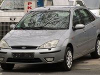 gebraucht Ford Focus Lim. Ghia Automatik