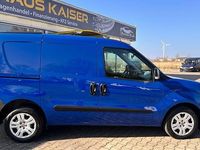 Gebraucht Fiat Doblò 101 PS (74 kW) 2022 Blau Van / Kleinbus