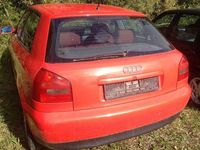 Gebraucht Audi A3 101 PS (74 kW) 1998 Rot Limousine