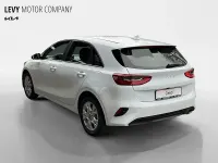 Usado Kia Ceed Vision 140 CV (102 kW) 2025 Blanco Utilitario