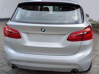 Gebraucht BMW 220 Luxury Line 192 PS (141 kW) 2015 Silber Kombi