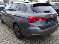Usado Fiat Tipo Lounge 120 CV (88 kW) 2016 Gris Familiar