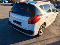 Gebraucht Peugeot 207 120 PS (88 kW) 2009 Weiß Kombi