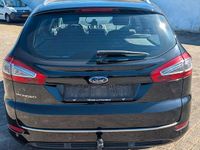 Gebraucht Ford Mondeo 140 PS (102 kW) 2012 Schwarz Kombi