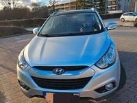 Gebraucht Hyundai ix35 Style 136 PS (100 kW) 2012 Silber SUV