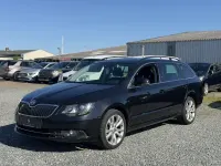 Gebraucht Skoda Superb Exclusive 170 PS (125 kW) 2014 Schwarzmagic perleffekt Limousine