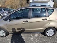 Gebraucht Mercedes A150 95 PS (69 kW) 2006 Gold Limousine