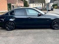 Gebraucht BMW 318 130 PS (95 kW) 2007 Schwarz Limousine