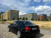 Gebraucht BMW 318 143 PS (105 kW) 2009 Schwarz Limousine