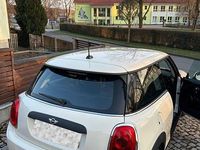 Second-hand Mini ONE 101 CP (74 kW) 2018 Alb Hatchback