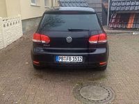 Gebraucht VW Golf VI Team 105 PS (77 kW) 2010 Deep black perleffekt Kleinwagen