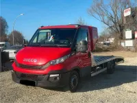 Second-hand Iveco Daily 180 CP (132 kW) 2017 Roșu Berlinǎ