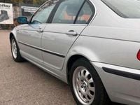 Gebraucht BMW 320 170 PS (125 kW) 2002 Silber Limousine