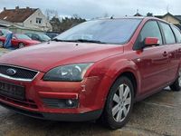 Gebraucht Ford Focus Titanium 136 PS (100 kW) 2006 Rot Kombi